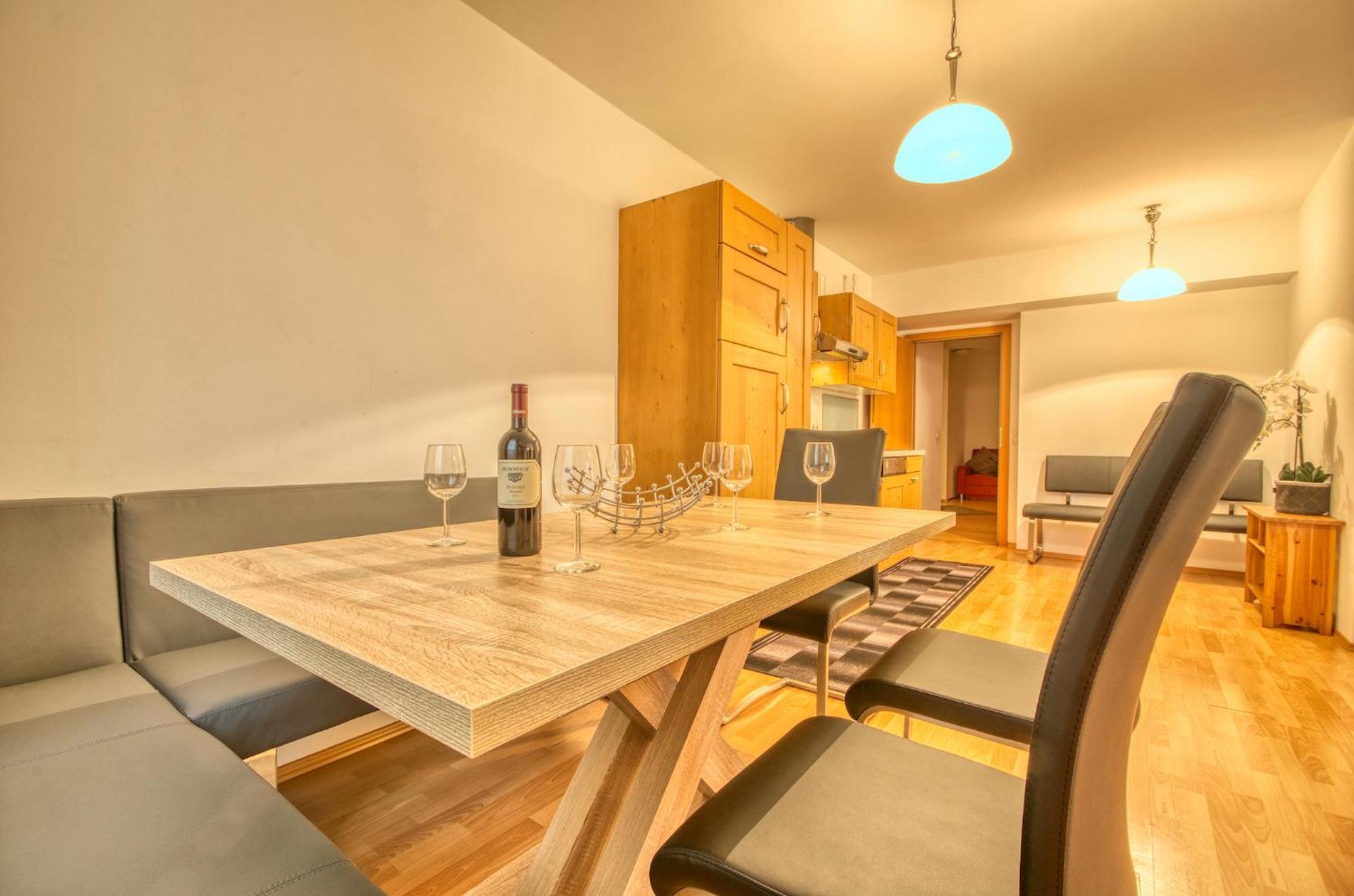 Zeller City Apt Aydin - By Alpen Apartments เซลล์อัมเซ ภายนอก รูปภาพ