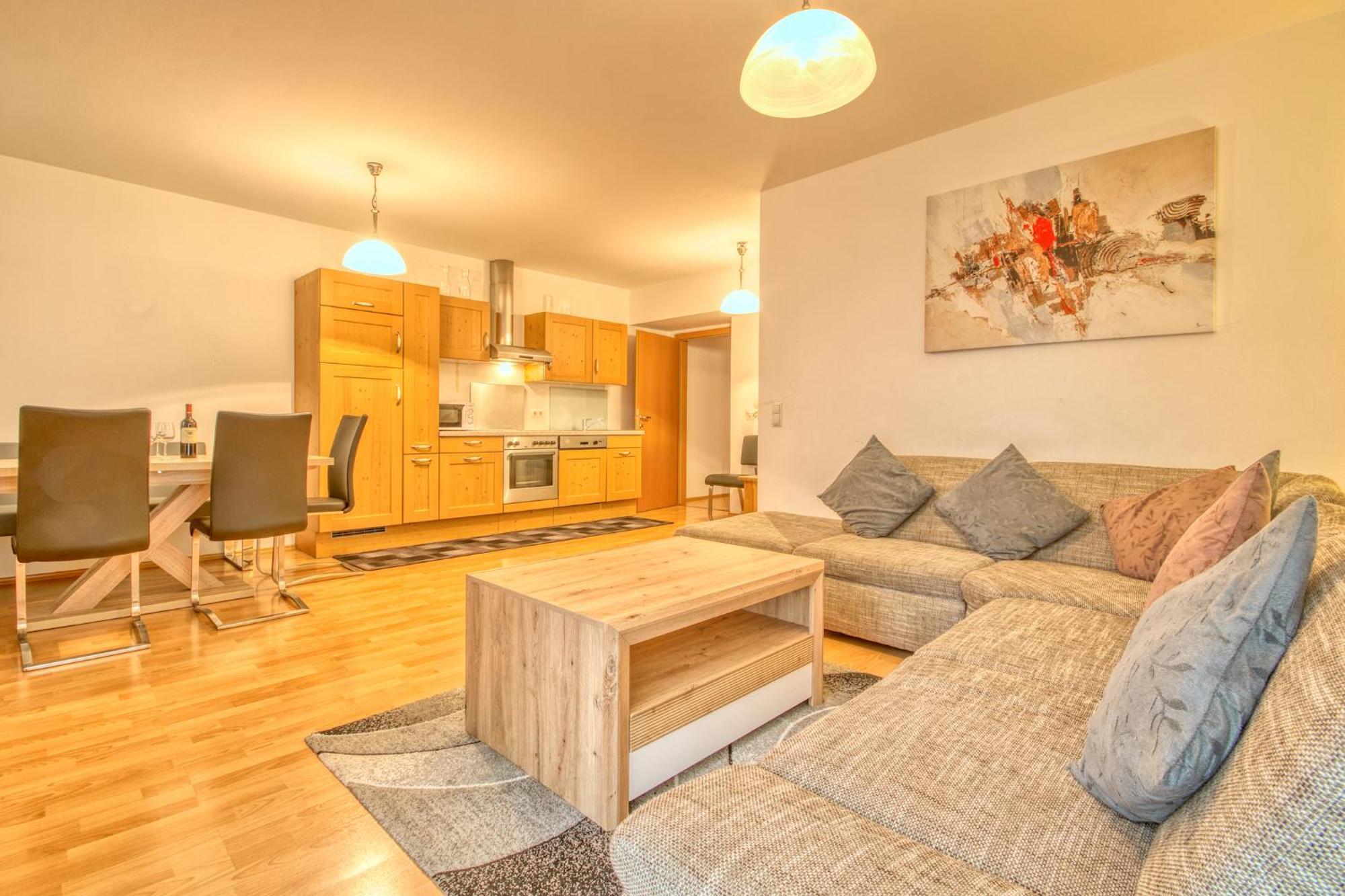 Zeller City Apt Aydin - By Alpen Apartments เซลล์อัมเซ ภายนอก รูปภาพ