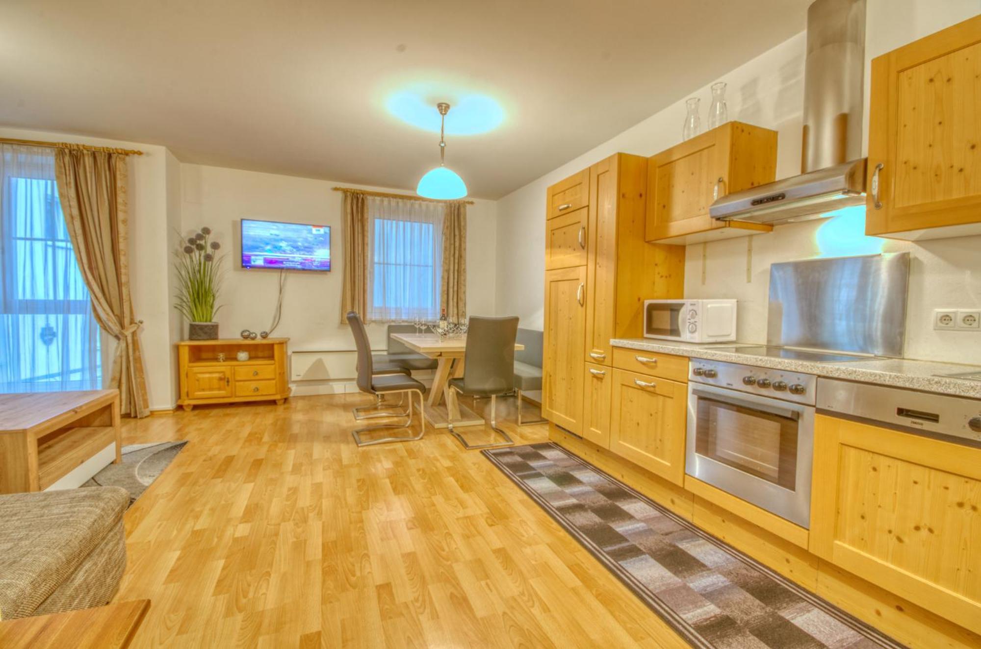 Zeller City Apt Aydin - By Alpen Apartments เซลล์อัมเซ ภายนอก รูปภาพ
